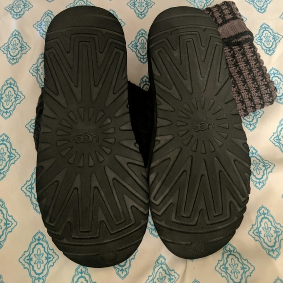 Ugg Sweater Boots - Picture 2 of 6